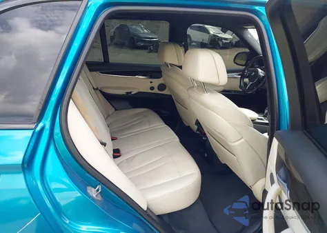 2015 BMW X5 xDrive35I z USA, uszkodzony, nr VIN 5UXKR0C56F0K65583